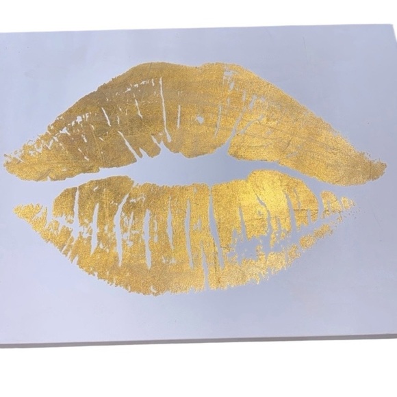 Hobby Lobby Other - Hobby Lobby gold lips large wall print